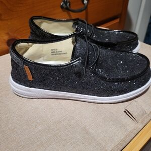Black Glitter Corky Slip On Shoes. Size 9 Can Pull Strings To Tighten Or Loosen